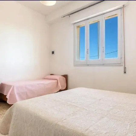 アパート Pp Sx トッレ・ラピッロ